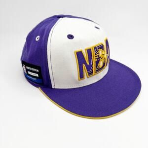 Reebok NBA Lakers Limited Edition Hat sz7 1/2 Fitted Insider Cap Champs Headwear